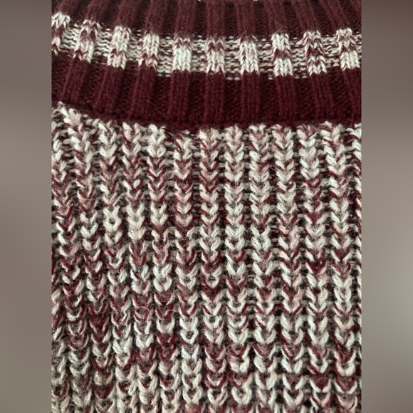 AMERICAN RAG Knit Sweater Burgundy V Neck XL - Picture 5 of 6